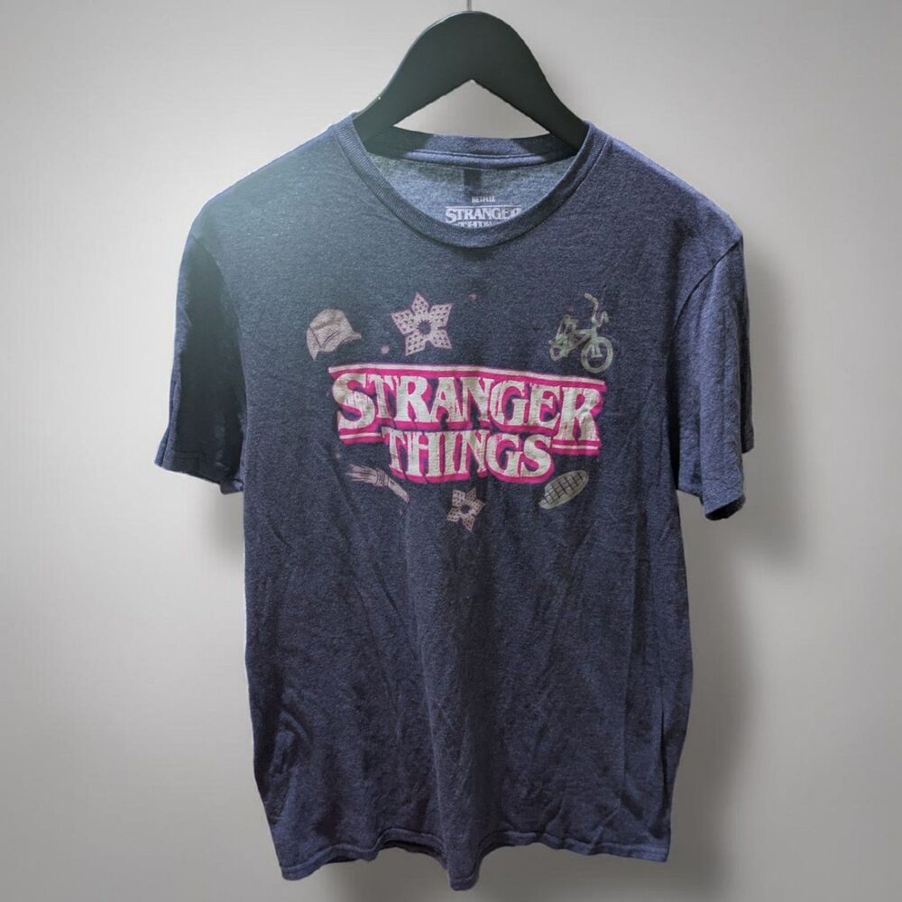 Stranger Things Graphic Tee Netflix Retro Y2K Dark Academia Oversized T Shirt M
